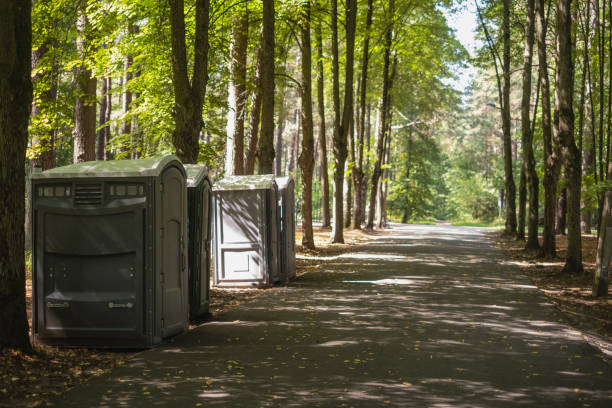 Best Portable bathroom rental  in Moon Lake, FL